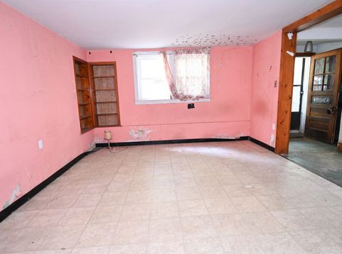 Main Photo