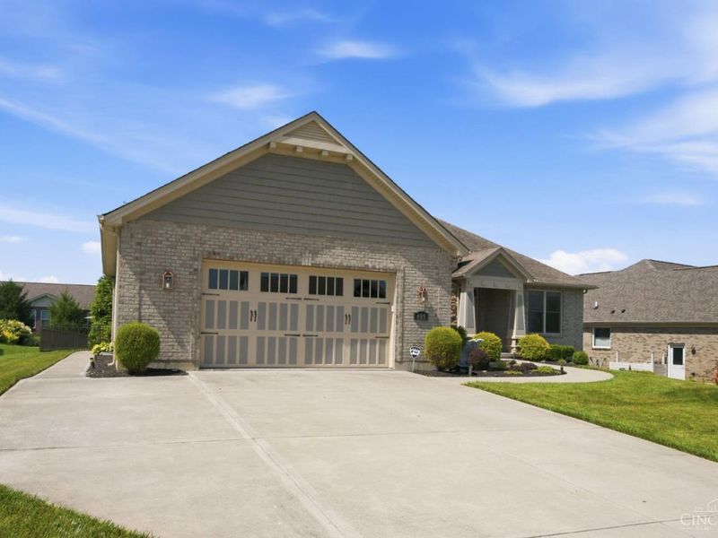 809 Morgan Drive, Monroe, OH 45050 Photo 2