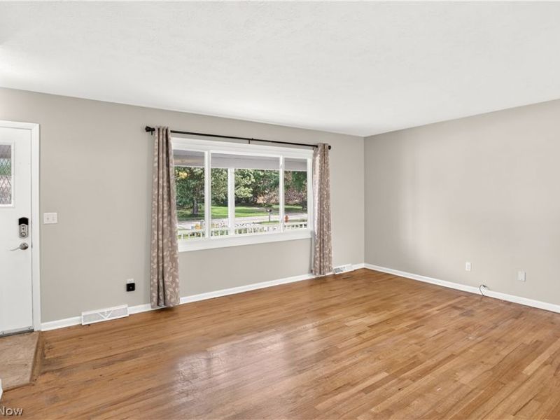 1124 Blueberry Hill Drive, Brunswick, OH 44212 Photo 13
