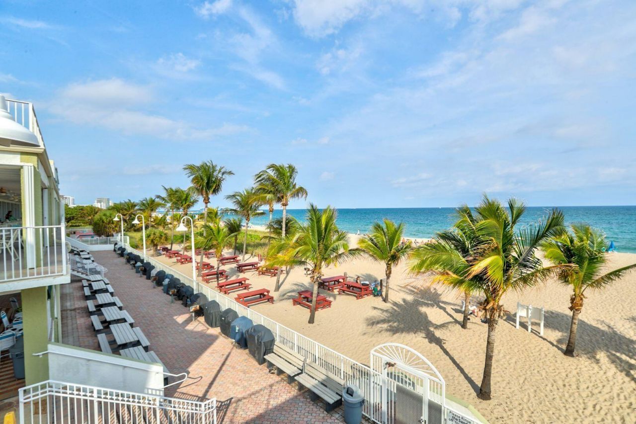 101 Briny Avenue, Unit 1010, Pompano Beach, FL 33062 Photo