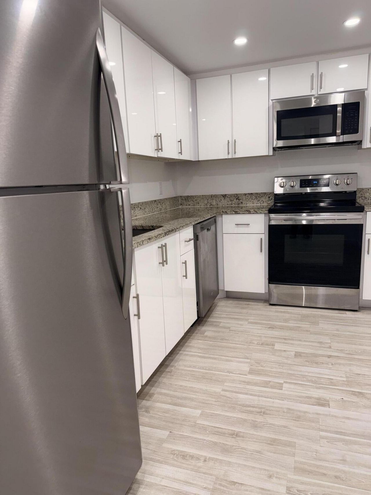 101 Briny Avenue, Unit 1010, Pompano Beach, FL 33062 Photo
