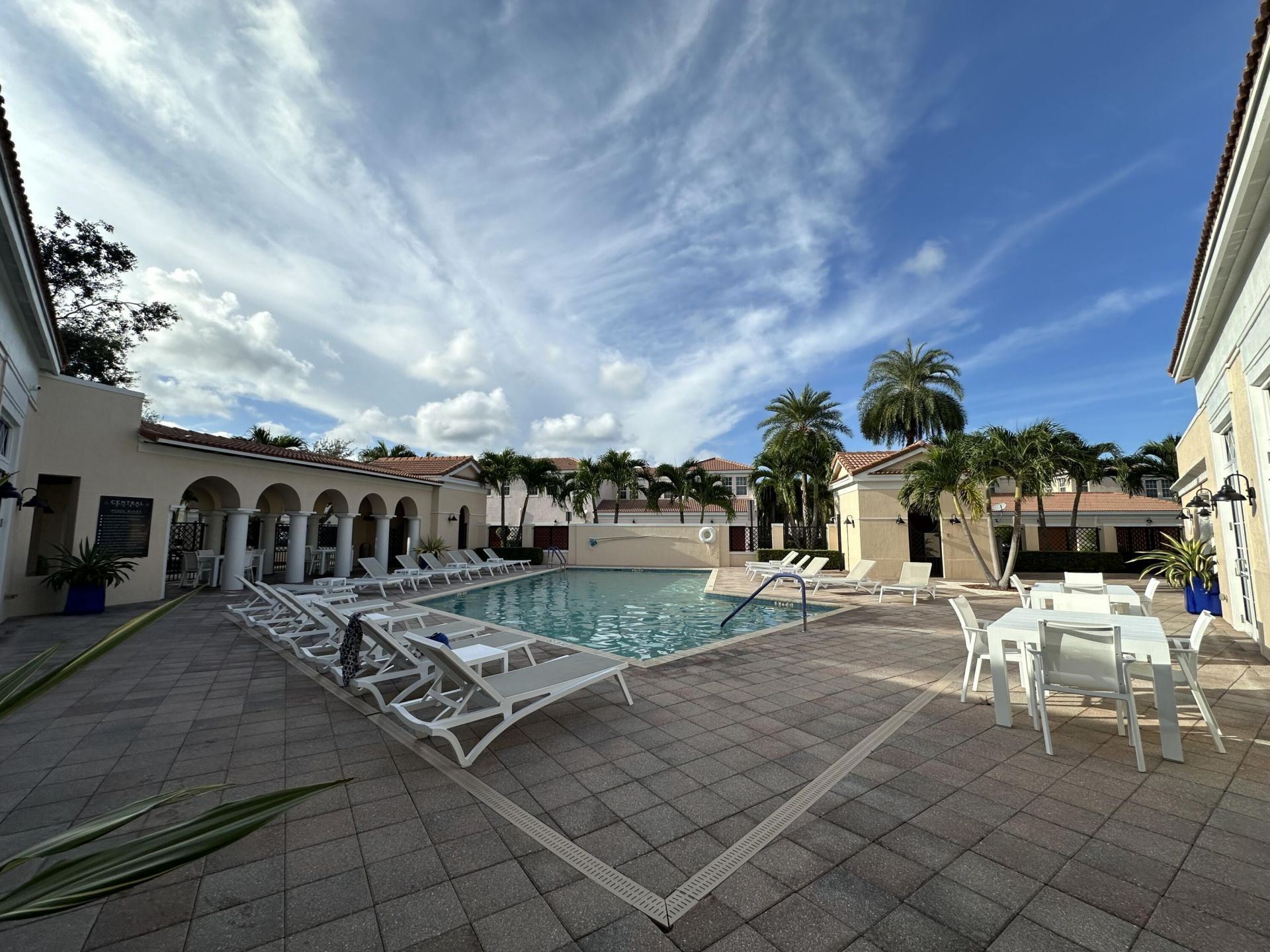 819 NW 82nd Place, Unit 819, Boca Raton, FL 33487 Photo