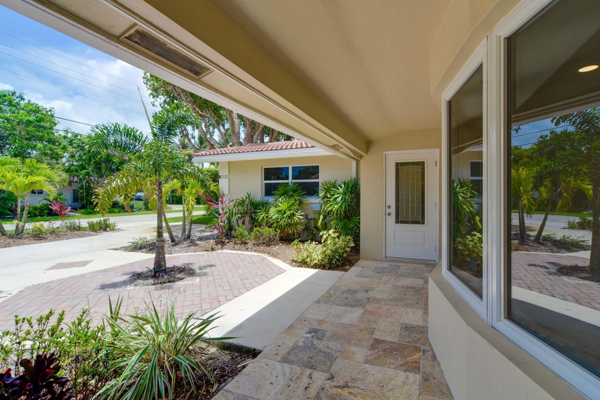 709 W Royal Palm Road, Boca Raton, FL 33486 Photo