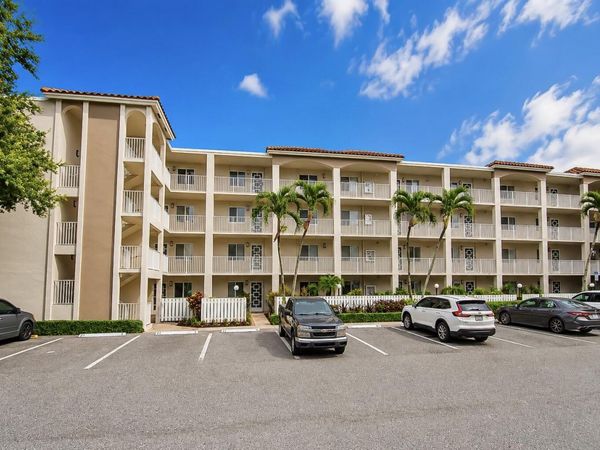 14112 Huntington Pointe Drive, Unit 401, Delray Beach, FL 33484