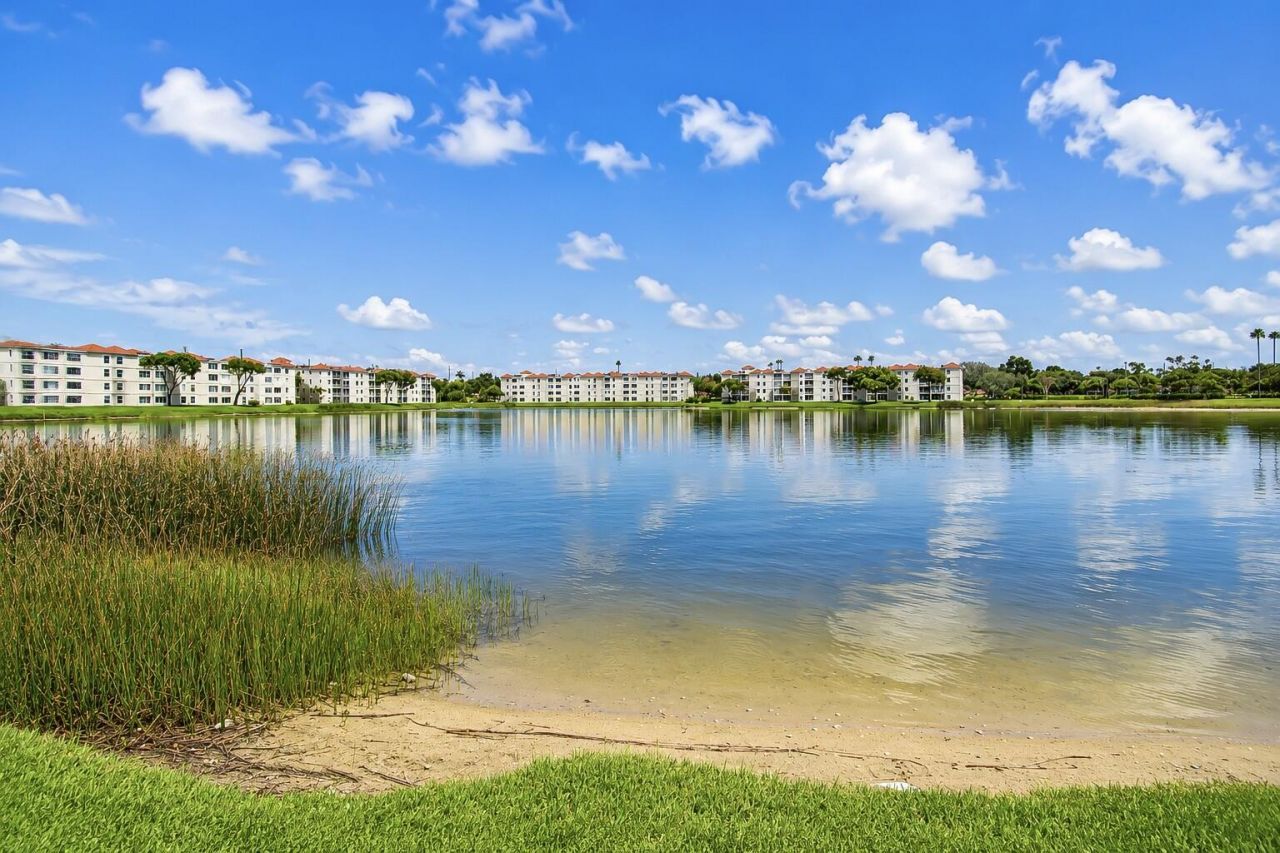 14112 Huntington Pointe Drive, Unit 401, Delray Beach, FL 33484 Photo