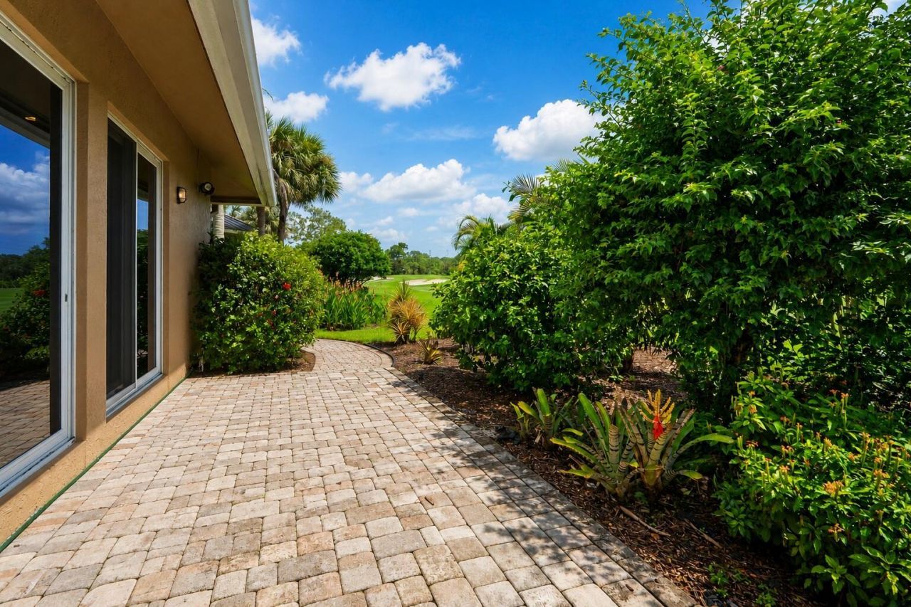 4084 SW Gleneagle Circle, Palm City, FL 34990 Photo