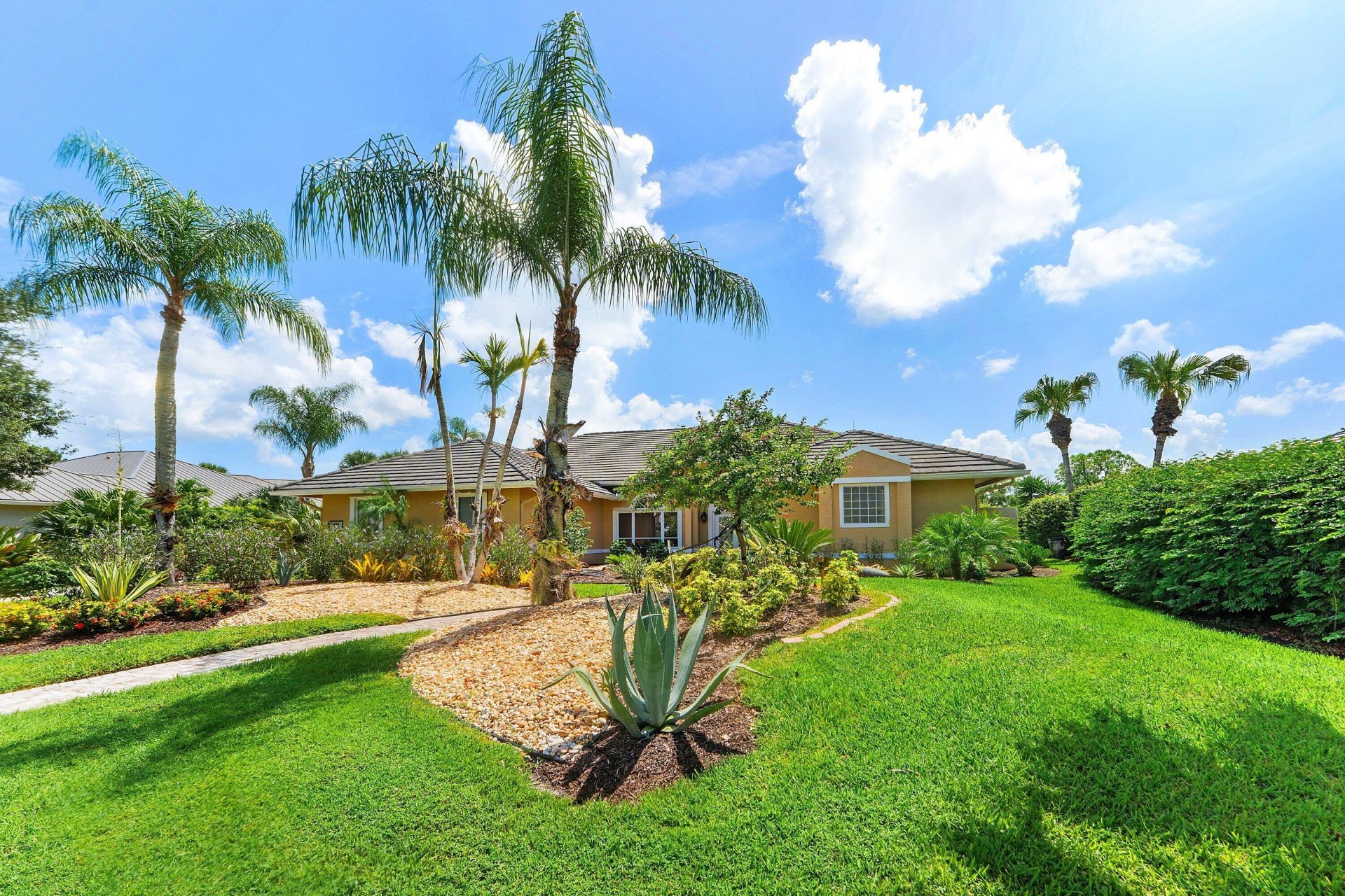 4084 SW Gleneagle Circle, Palm City, FL 34990 Photo