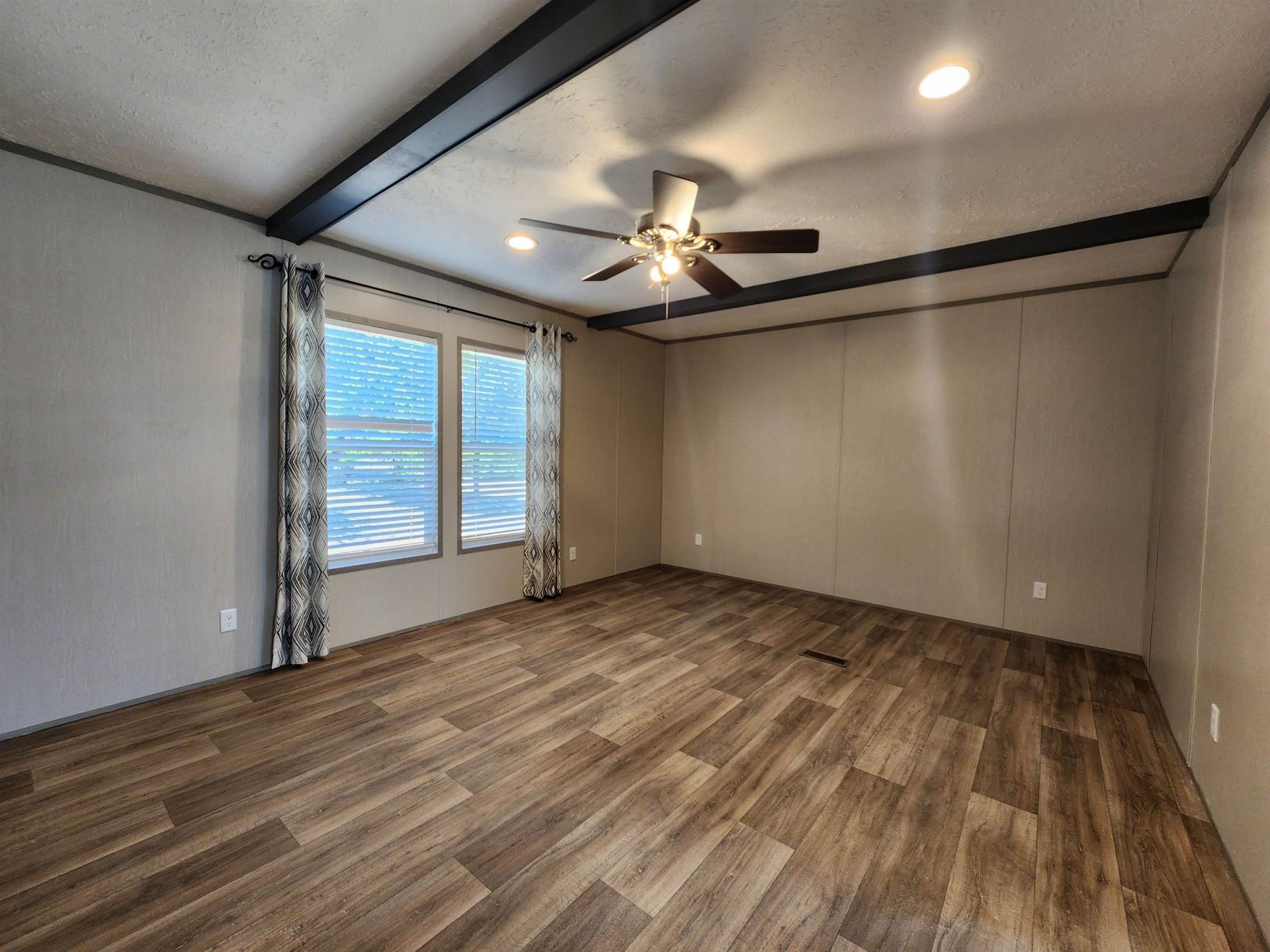662 Black Branch Rd. Photo 16
