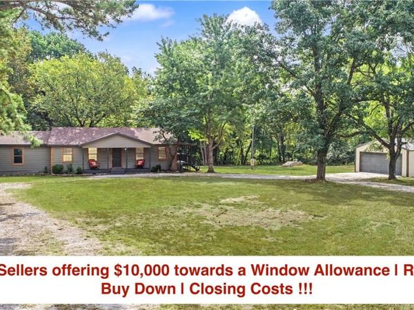 2460 Terra Lane , Tontitown, AR 72762