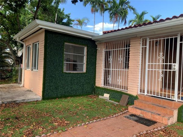 1901 E 5th Ave , Unit B, Hialeah, FL 33013