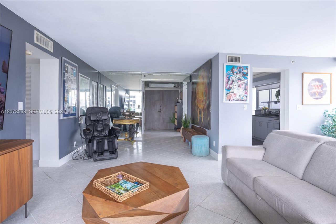 3411 Indian Creek Dr, Unit 1204, Miami Beach, FL 33140 Photo