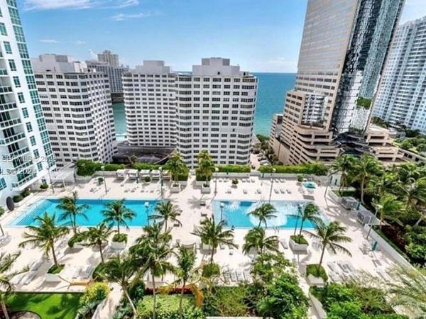 Unit 3409, Miami, FL 33131