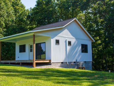 4820 Irish Road, Chatham, VA 24531