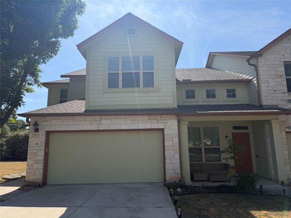 2410 Great Oaks DR, Unit 701, Round Rock, TX 78681