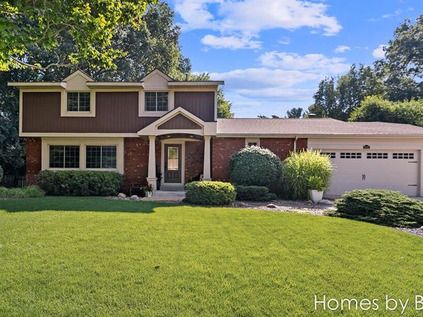 4490 Birchwood Court, Muskegon, MI 49441