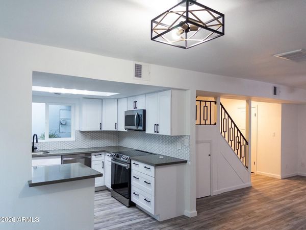 8588 E INDIAN SCHOOL Road, Unit D, Scottsdale, AZ 85251