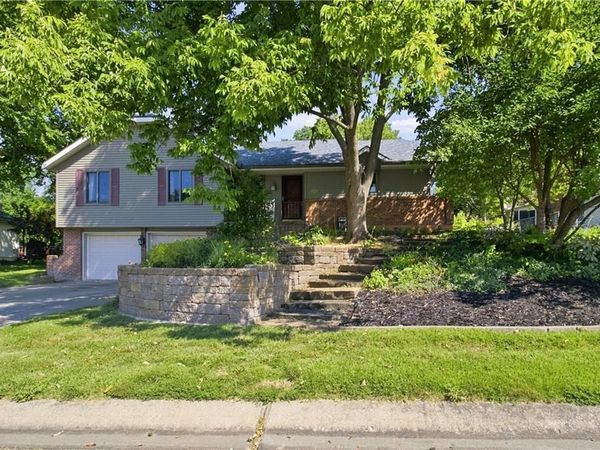 1005 Plaza Place, Warrensburg, MO 64093