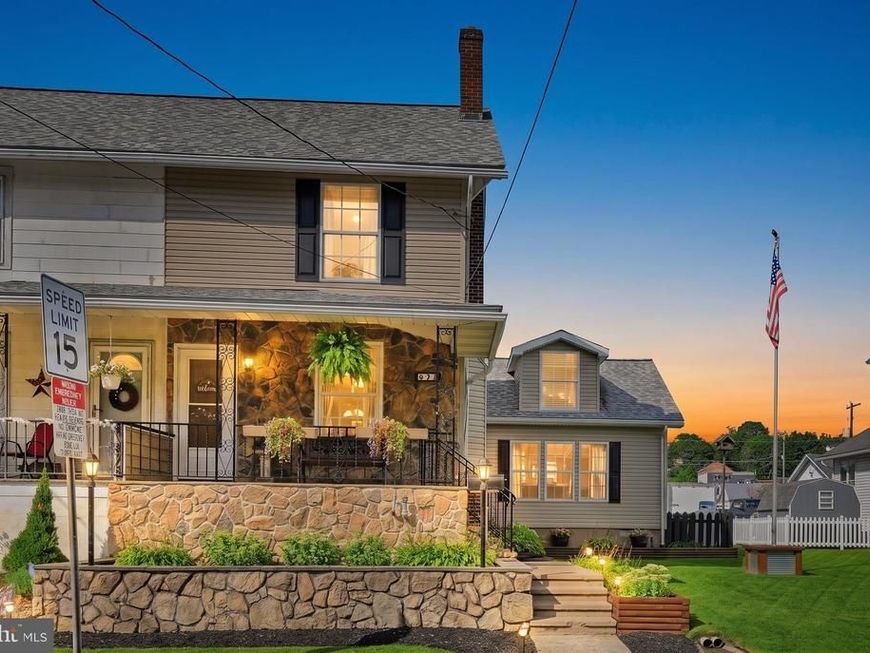 22 Spruce Street, Pine Grove, PA 17963 Main Photo