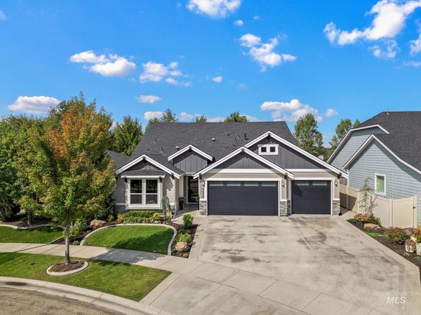 3117 S Saxony Avenue, Eagle, ID 83616