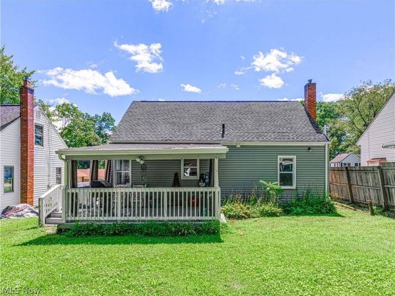 839 Magnolia Avenue, Cuyahoga Falls, OH 44221 Photo 3