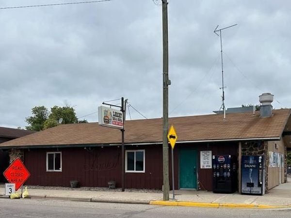 100 W Main Street , Cyrus, MN 56323