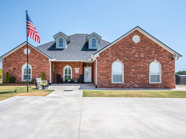 2902 Provence , Ardmore, OK 73401