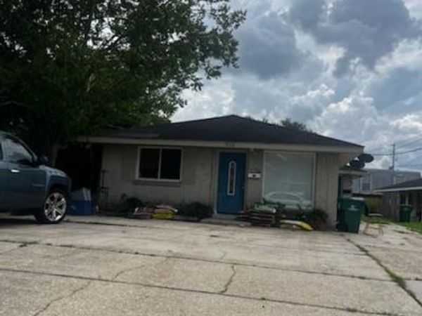 1326-1328 DUPAS Street , Gretna, LA 70053