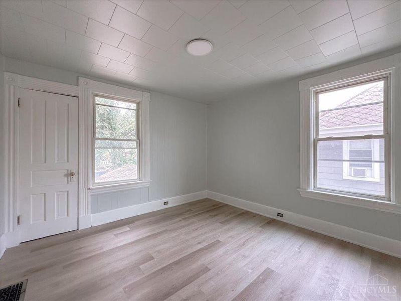 3298 Montana Avenue, Cincinnati, OH 45211 Photo 35