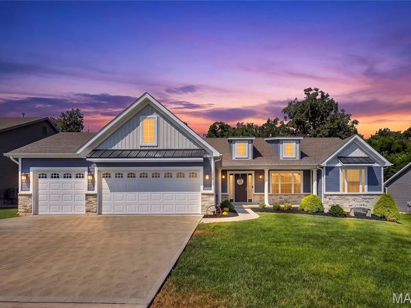 178 Austin Oaks Drive , Moscow Mills, MO 63362