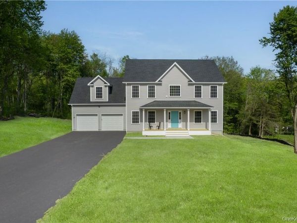 10 Red Oaks Mill Road , Poughkeepsie, NY 12603