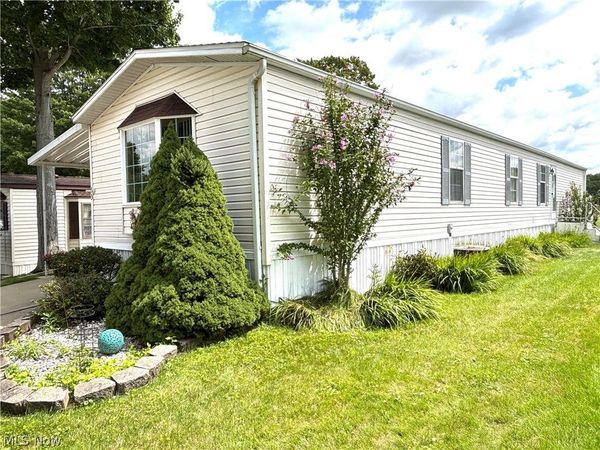1229 Columbiana-Lisbon Road , Unit 63, Columbiana, OH 44408