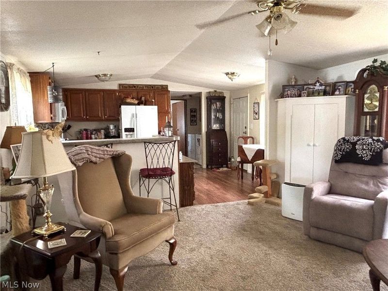 1229 Columbiana-Lisbon Road, Unit 63, Columbiana, OH 44408 Photo 12