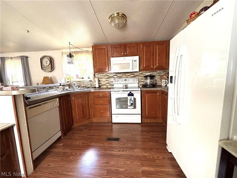 1229 Columbiana-Lisbon Road, Unit 63, Columbiana, OH 44408 Photo 22