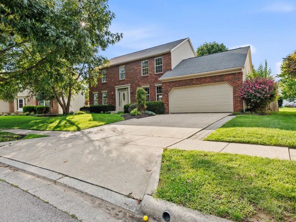 2873 Snowberry Lane , Hilliard, OH 43026