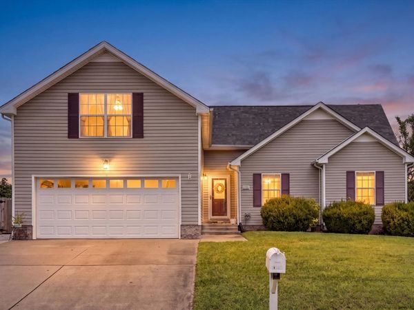 3795 Madeline Ct , Clarksville, TN 37042
