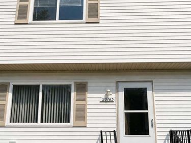 28165 Raleigh Crescent Drive, Chesterfield Township, Mi 48051