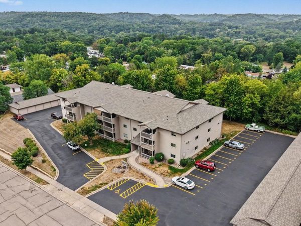 1828 Perlich Avenue , Unit 2A, Red Wing, MN 55066