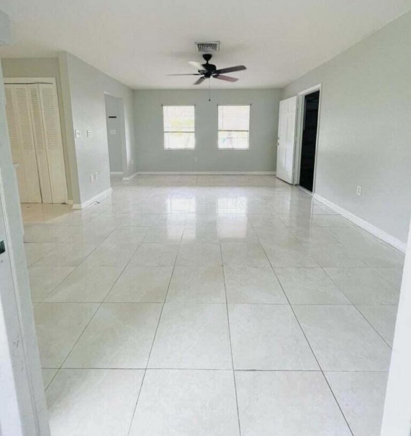 2118 SE Morningside Boulevard, Port Saint Lucie, FL 34952 Photo