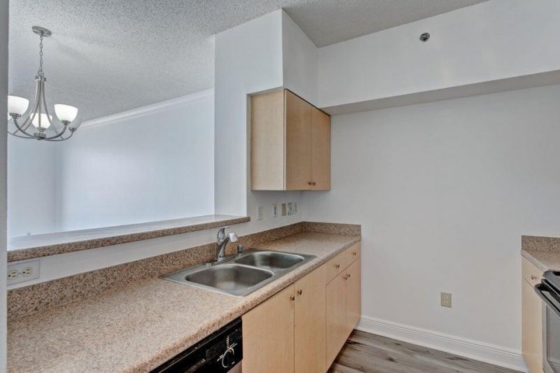 616 Clearwater Park Road, Unit 1208, West Palm Beach, FL 33401 Photo