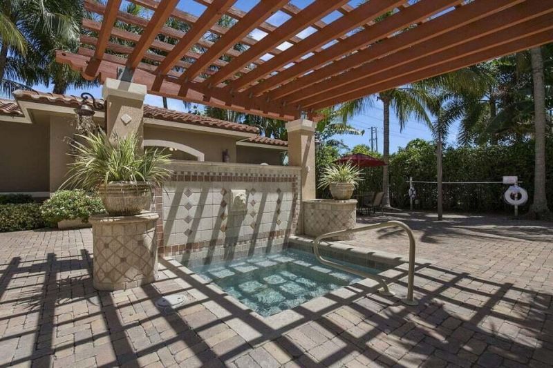 616 Clearwater Park Road, Unit 1208, West Palm Beach, FL 33401 Photo