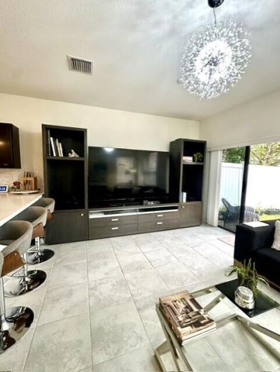 9207 W 33rd Lane, Hialeah, FL 33018 Photo