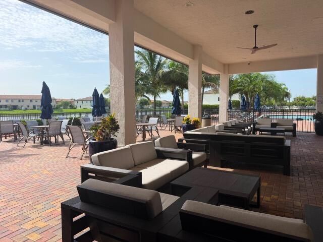9207 W 33rd Lane, Hialeah, FL 33018 Photo