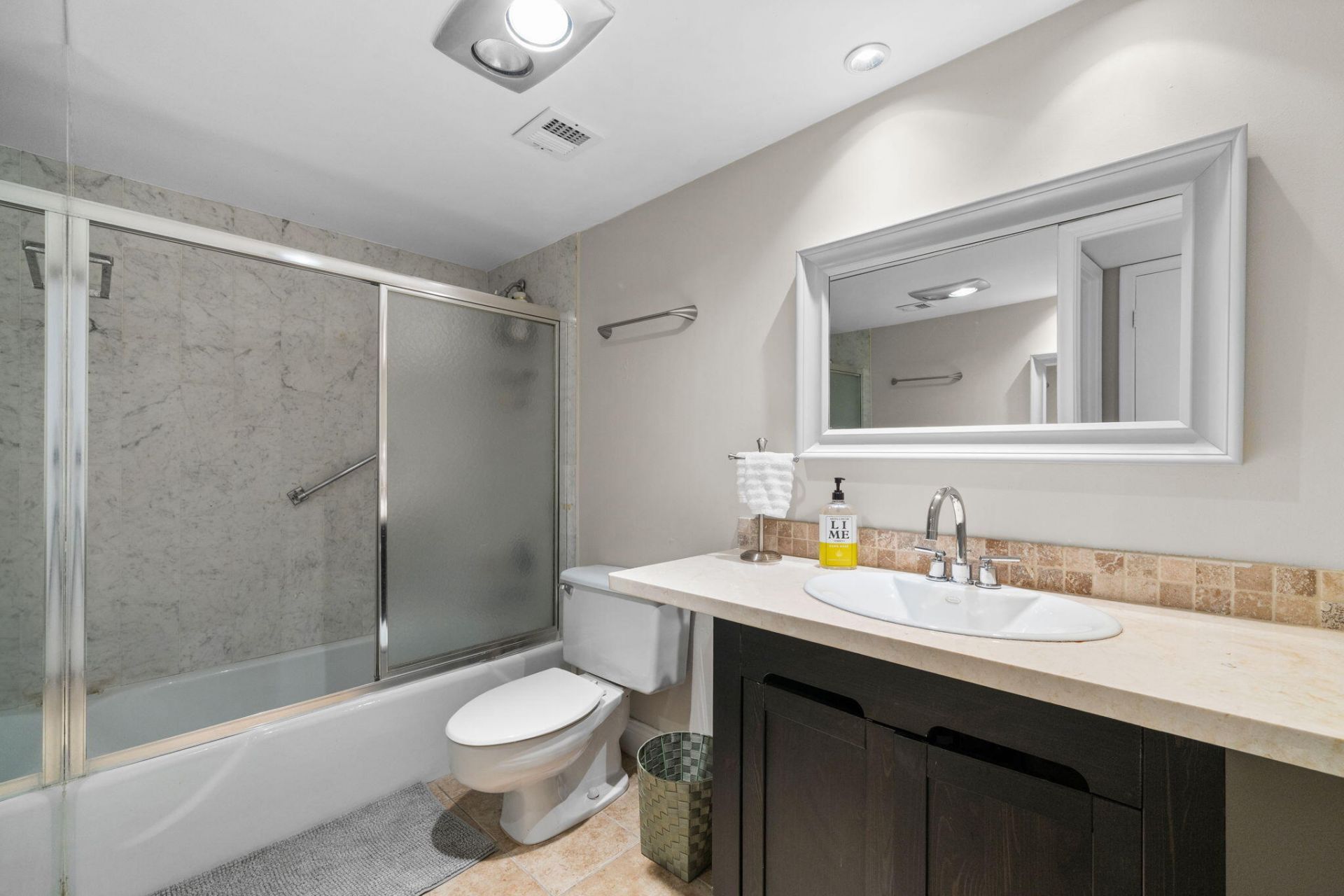 511 Bayshore Drive, Unit 810, Fort Lauderdale, FL 33304 Photo