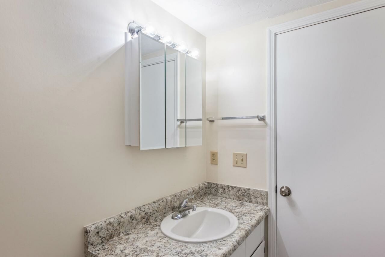 1402 Ramble Brook, Unit A, Tallahassee, FL 32301 Photo