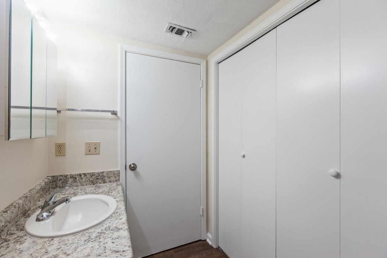 1402 Ramble Brook, Unit A, Tallahassee, FL 32301 Photo