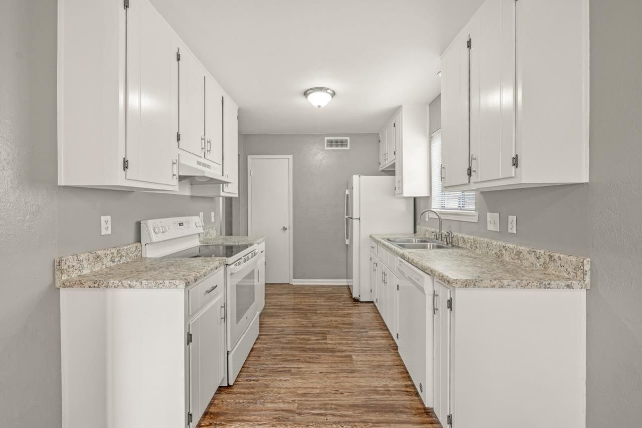 1402 Ramble Brook, Unit A, Tallahassee, FL 32301 Photo