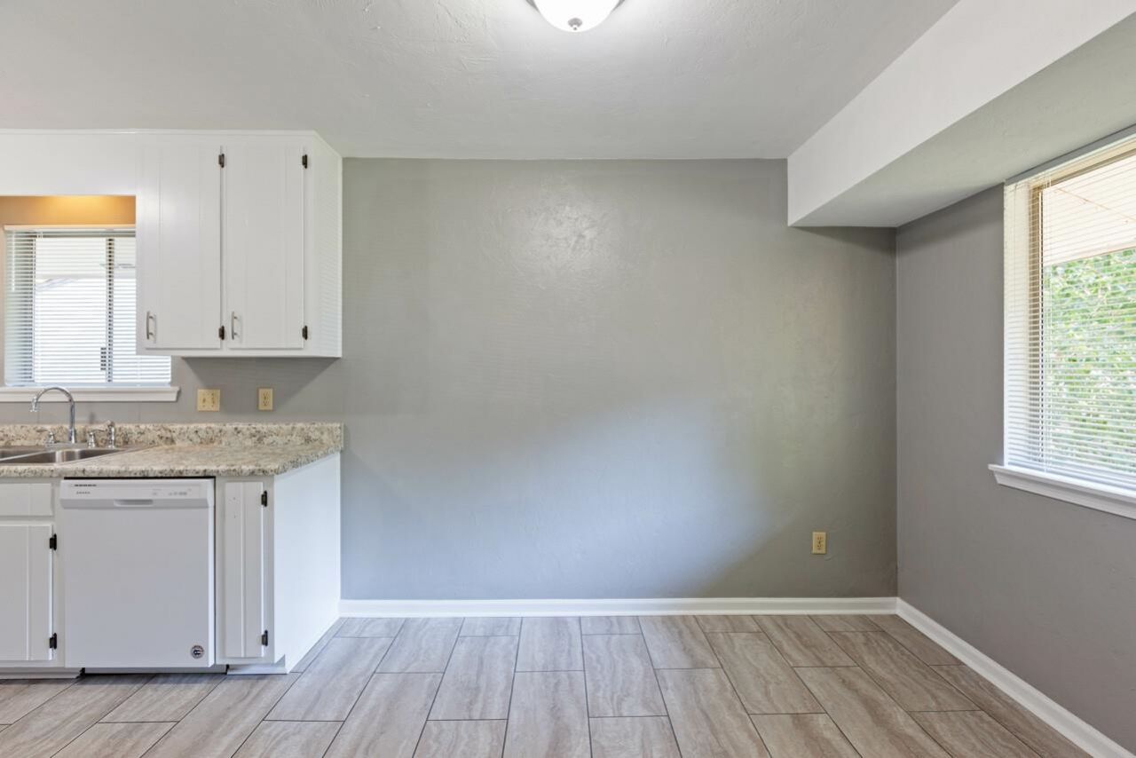 1402 Ramble Brook, Unit A, Tallahassee, FL 32301 Photo
