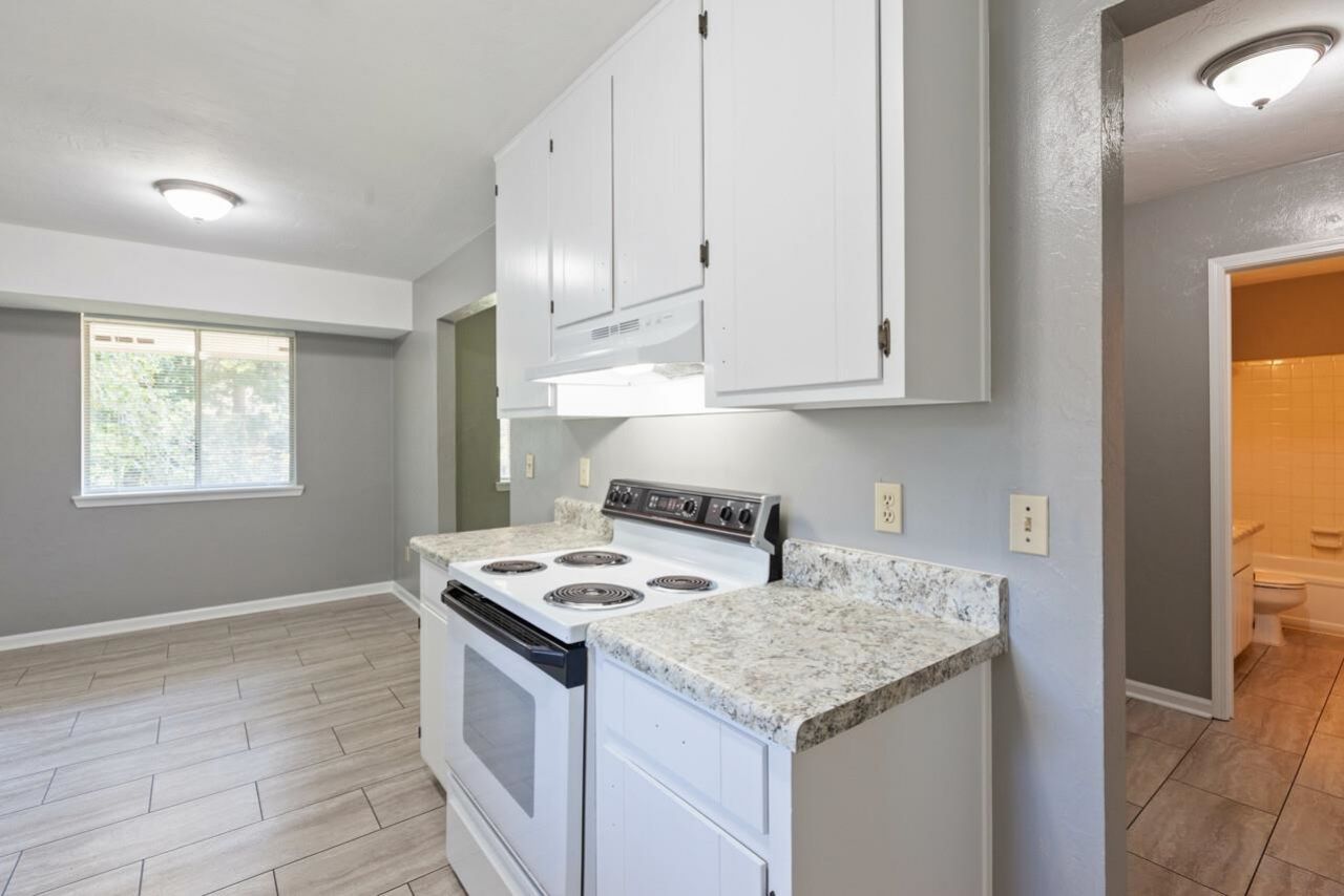1402 Ramble Brook, Unit A, Tallahassee, FL 32301 Photo
