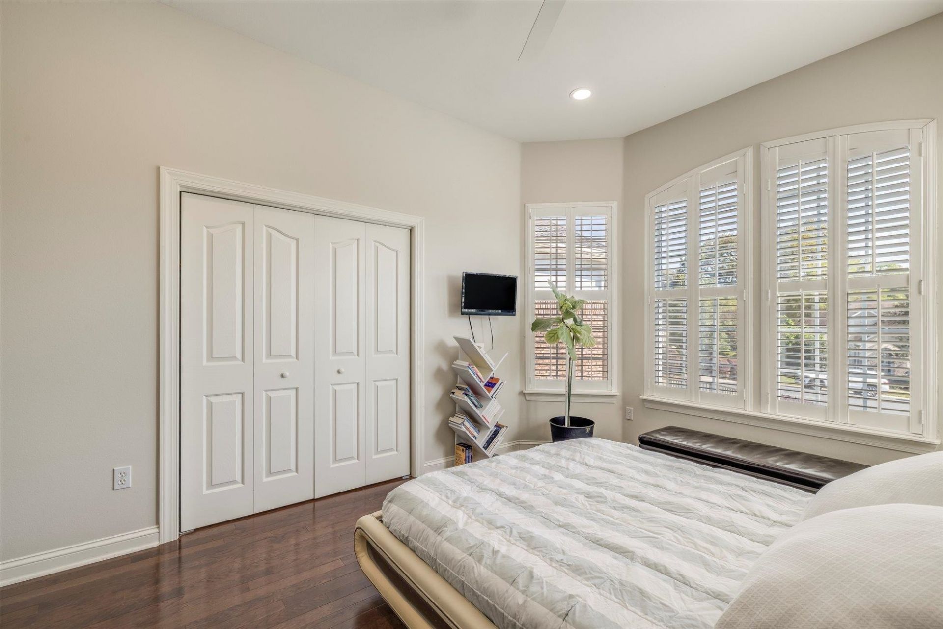 1486 Saint Charles Place , Tallahassee, FL 32308 Photo