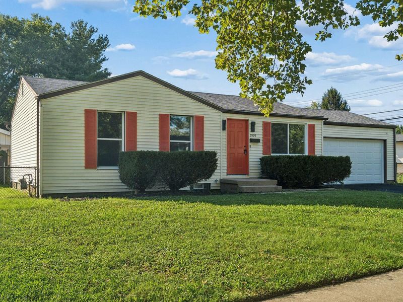 5999 Ambleside Drive , Columbus, OH 43229 Photo 4